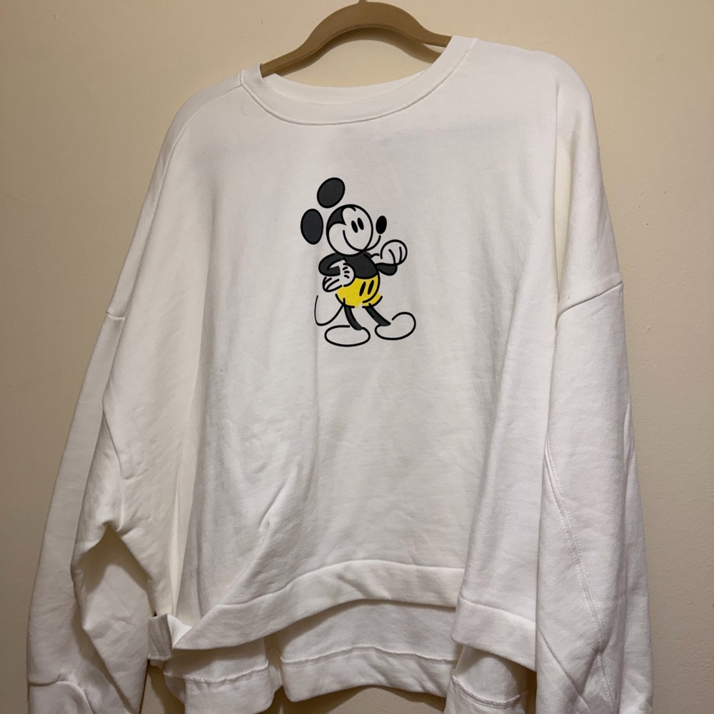 Disney White Crewneck Sweatshirt with Classic Mickey Graphic